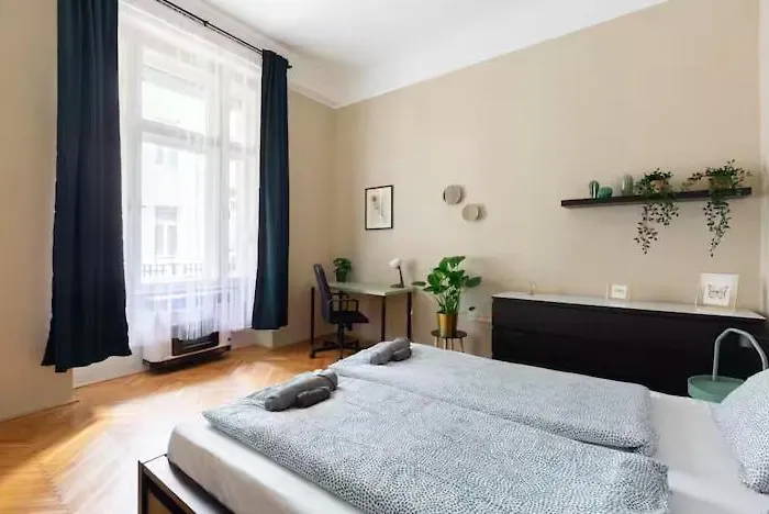 Jungle & Hideaway 2br And Danube River 아파트 *