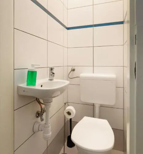 Apartment Jungle & Hideaway 2br And Danube River *
